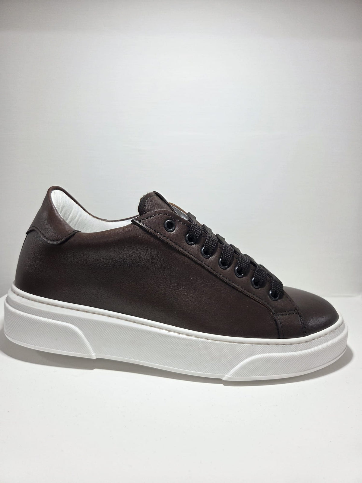Sneakers uomo Londra in pelle testa di moro CHAMPIGNON calzature MADE IN ITALY