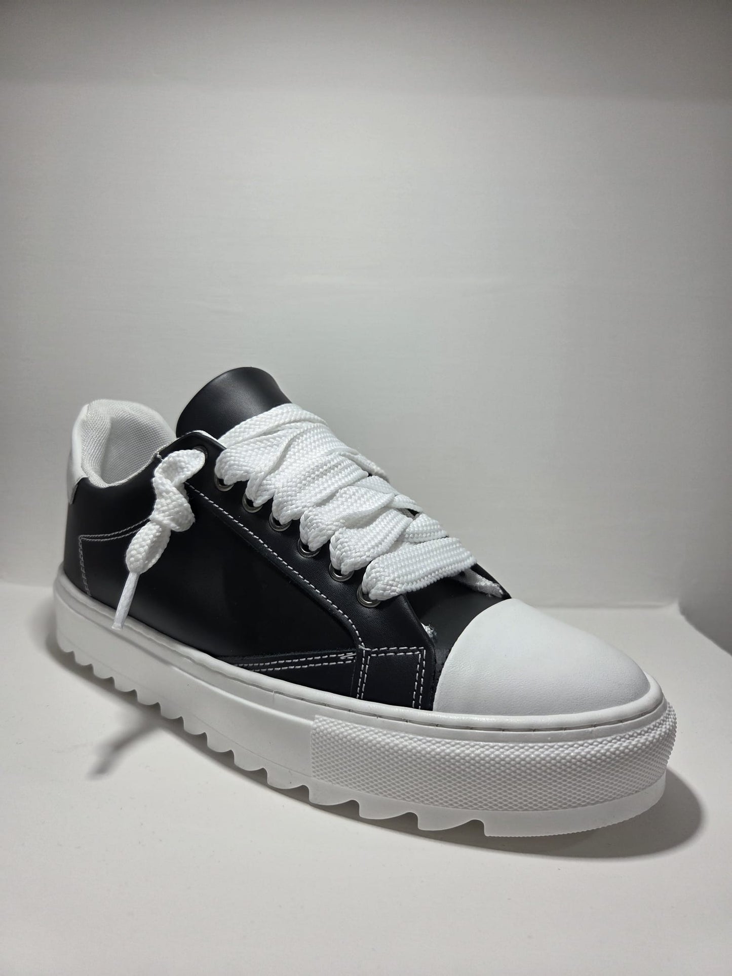 Sneakers uomo Top punta pelle nera MVshoes calzature MADE IN ITALY