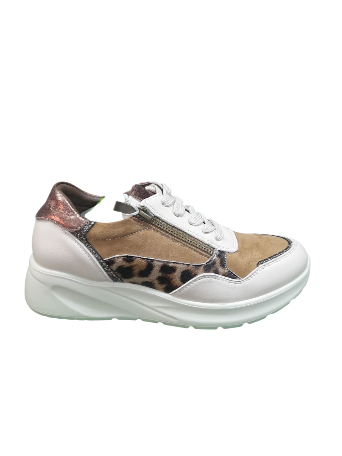Sneaker linea confort AMARPIES scarpa casual donna in pelle beige e camoscio marrone