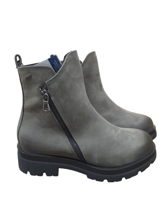 Tronchetto IGI&CO stivale donna MADE IN ITALY in nabuk soft verde militare
