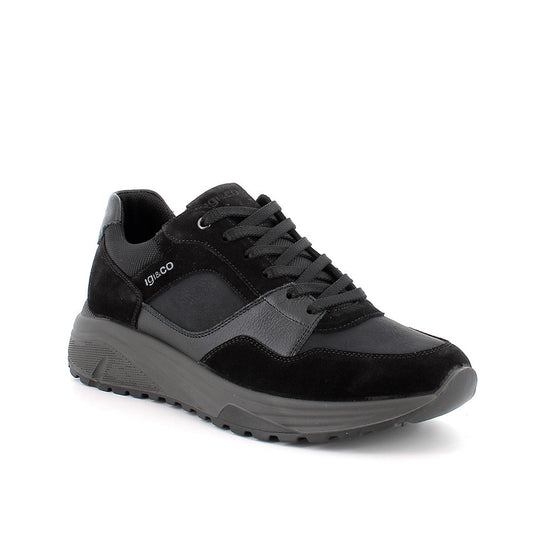 Scarpa uomo IGI&CO sneakers MADE IN ITALY in camoscio e nabuk nera con memory foam