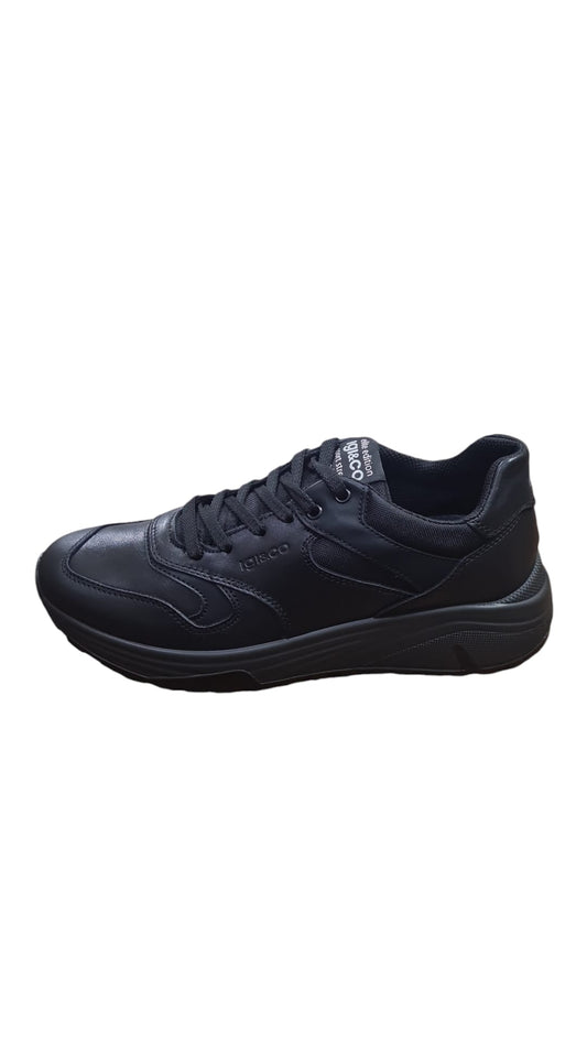 Sneaker IGI&CO scarpa uomo MADE IN ITALY pelle di nappa soft nero con MEMORY FOAM
