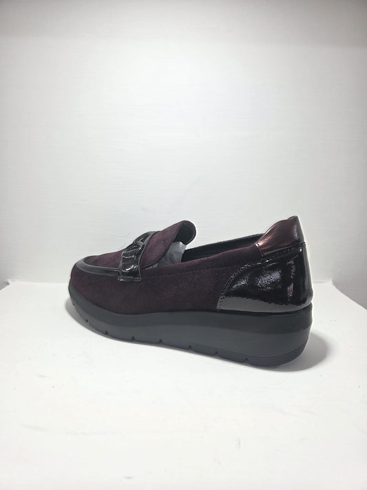 Mocassino AMARPIES scarpa linea comoda da donna in camoscio bordeaux