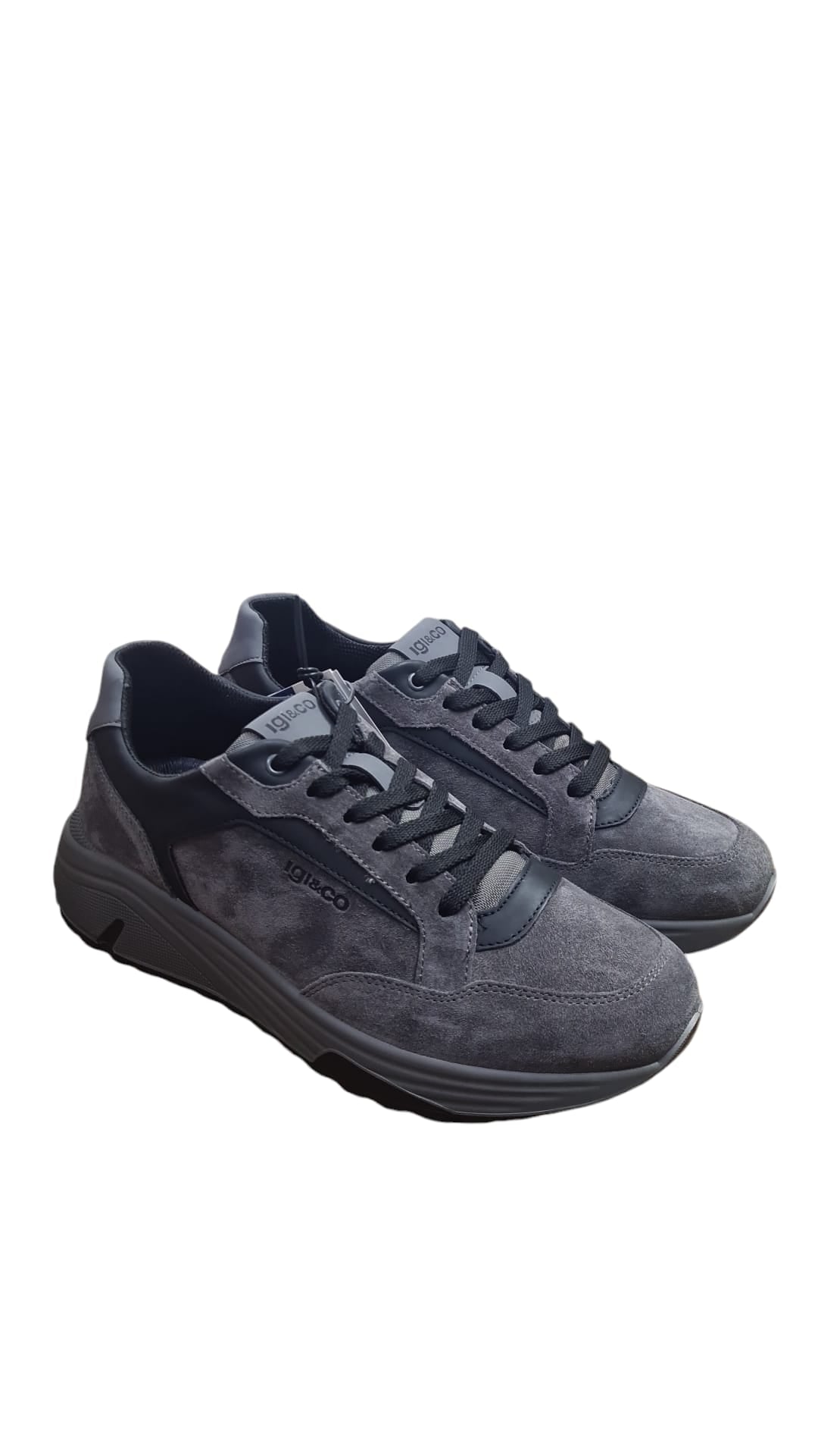 Sneaker IGI&CO scarpa uomo MADE IN ITALY camoscio grigio scuro con MEMORY FOAM