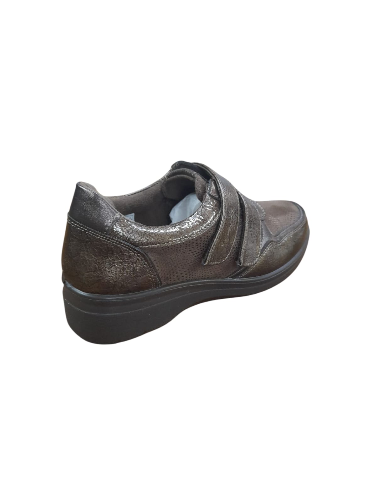 Sneaker linea confort AMARPIES scarpa casual donna in vernice e camoscio marrone