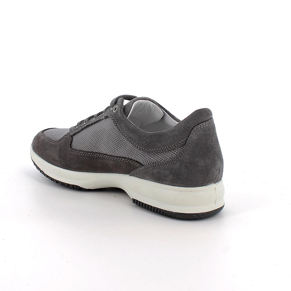 Scarpa IGI&CO Interactive uomo MADE IN ITALY in Camoscio e tessuto grigio asfalto