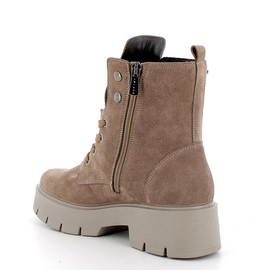 Tronchetto IGI&CO anfibio donna MADE IN ITALY in scamosciato super fango