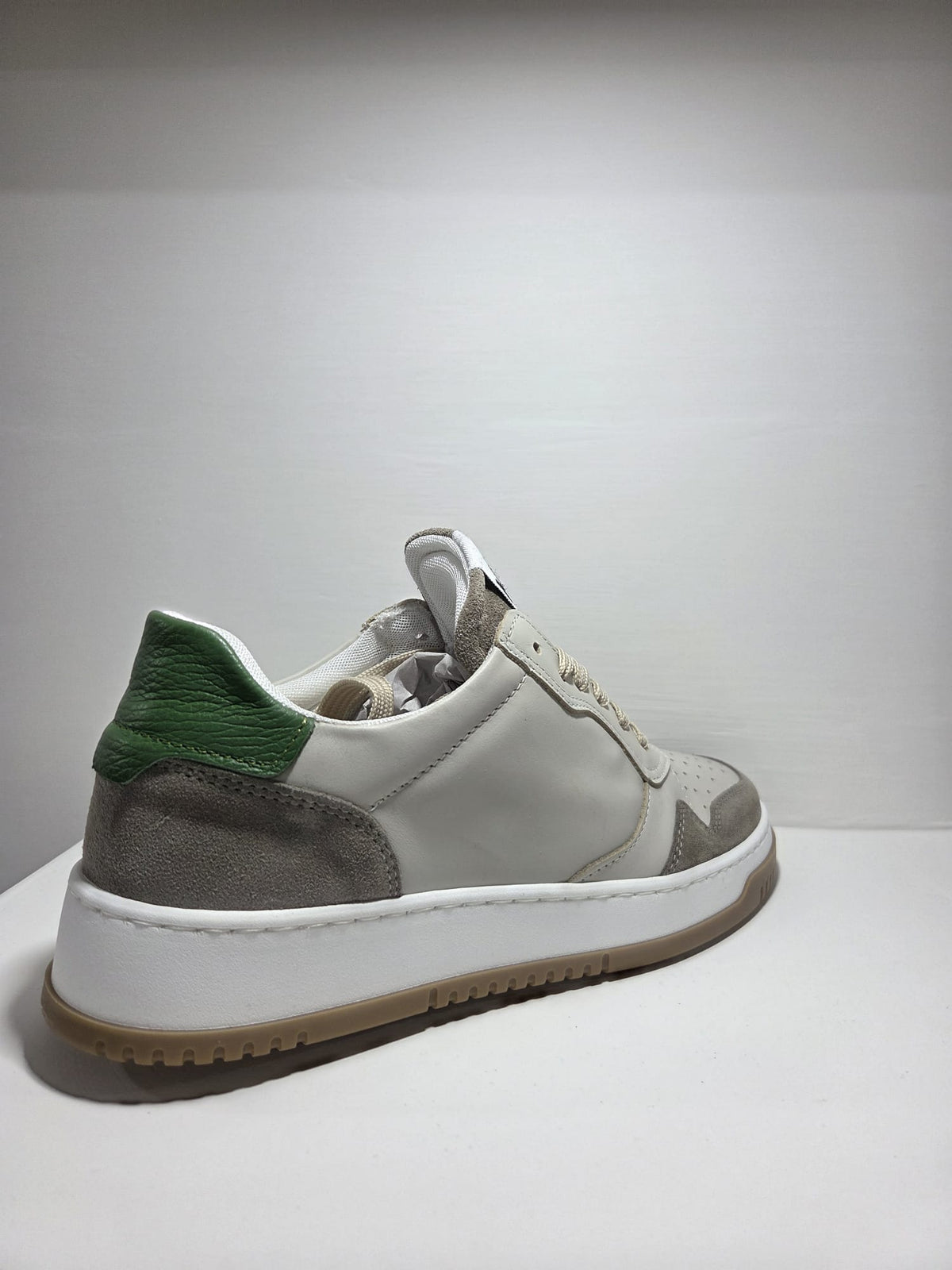 Sneakers uomo in pelle beige MVshoes calzature MADE IN ITALY