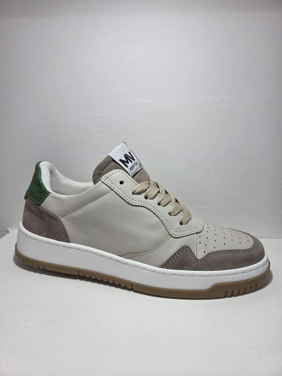 Sneakers uomo in pelle beige MVshoes calzature MADE IN ITALY