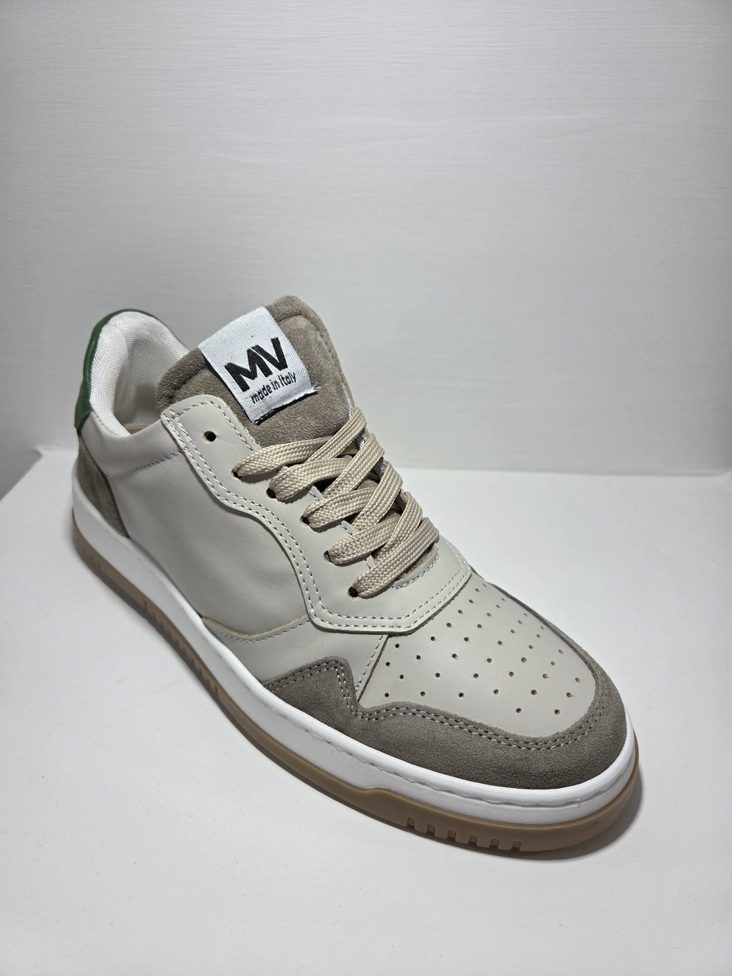 Sneakers uomo in pelle beige MVshoes calzature MADE IN ITALY