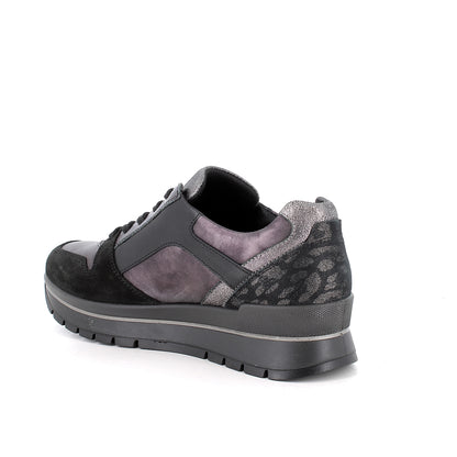 Sneakers IGI&CO scarpa donna MADE IN ITALY in camoscio laminato nero e acciaio